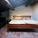 Colle Del Lupo Pergola